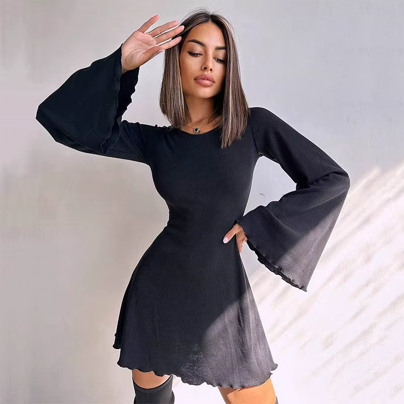 Robes Sexy discothèque Mini Robe de soirée courte femmes dos pansement O cou une ligne manches évasé