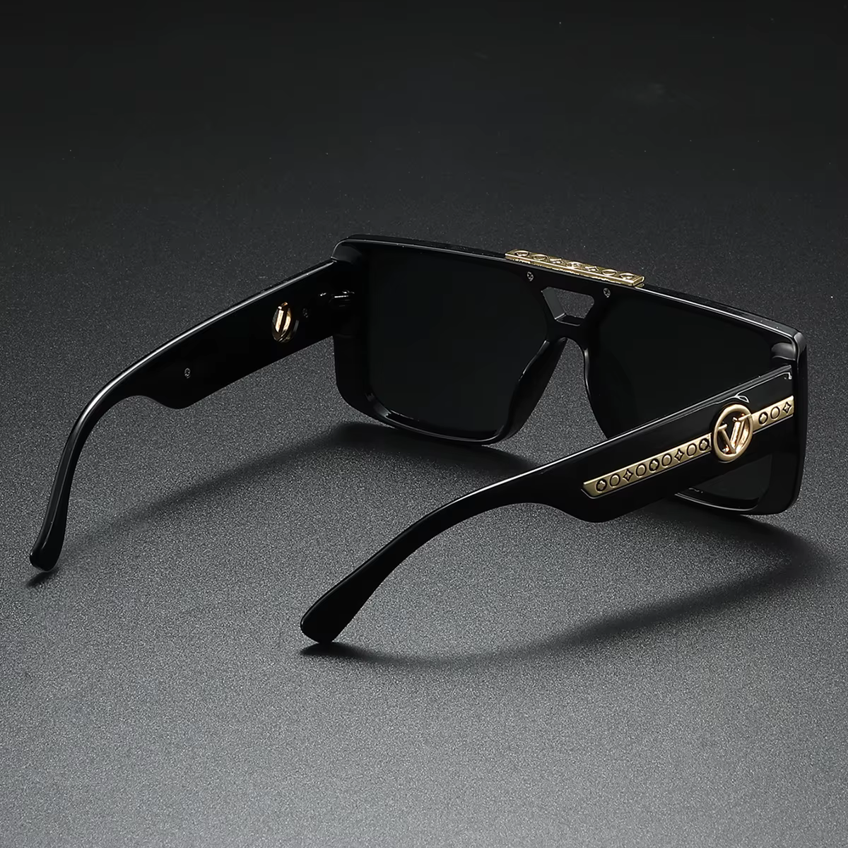 Nouveau cadre carré noir rétro classique pour hommes, décoration à motif de temple exquis, à la mode