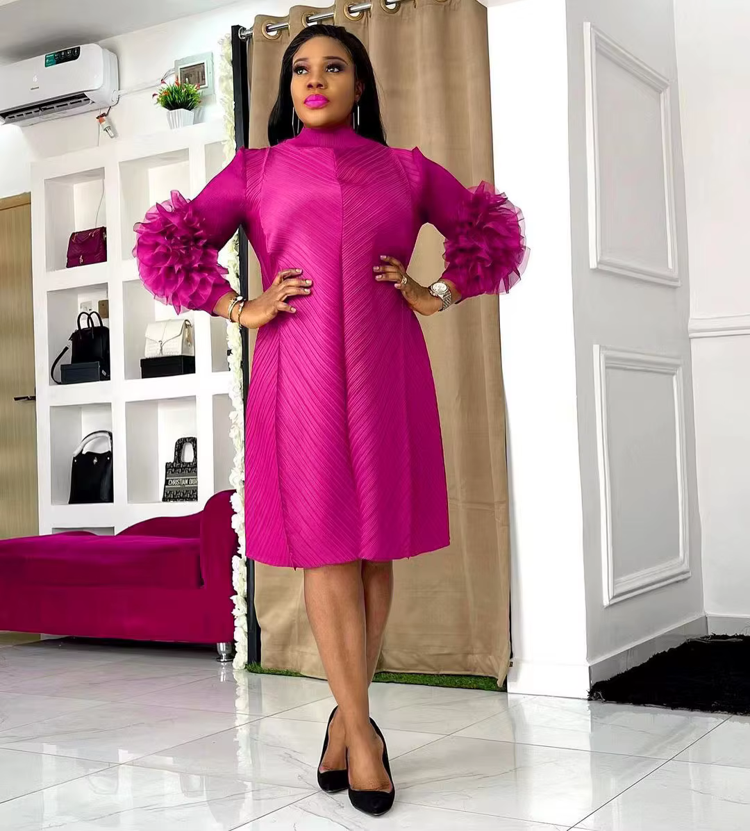 Robe femme mode col rond 2025 nouveau pressé plissé fleur robe femme couleur unie à manches longues 