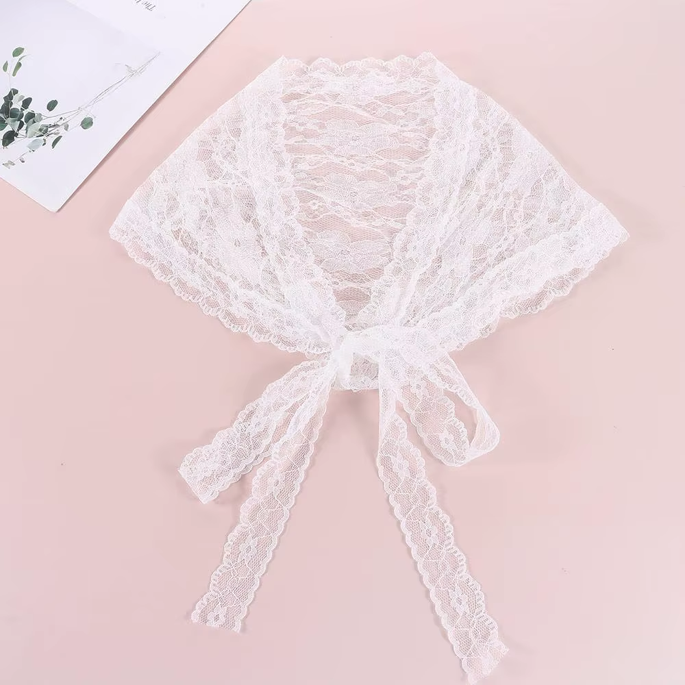 Jeans pantalons décor brodé fleur dentelle Mini jupe irrégulière voir à travers des jupes froncées t