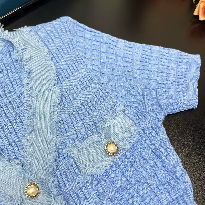 YuooMuoo 2026 nouveauté femmes tricoté longue robe élégante col en v simple boutonnage fendu robe pu