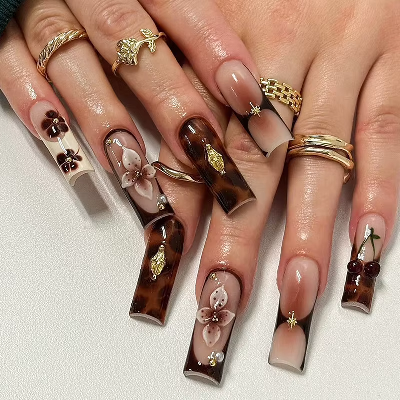 Faux ongles ballerine longs à pression, fleur Serpentine avec strass, faux ongles français, pointes 