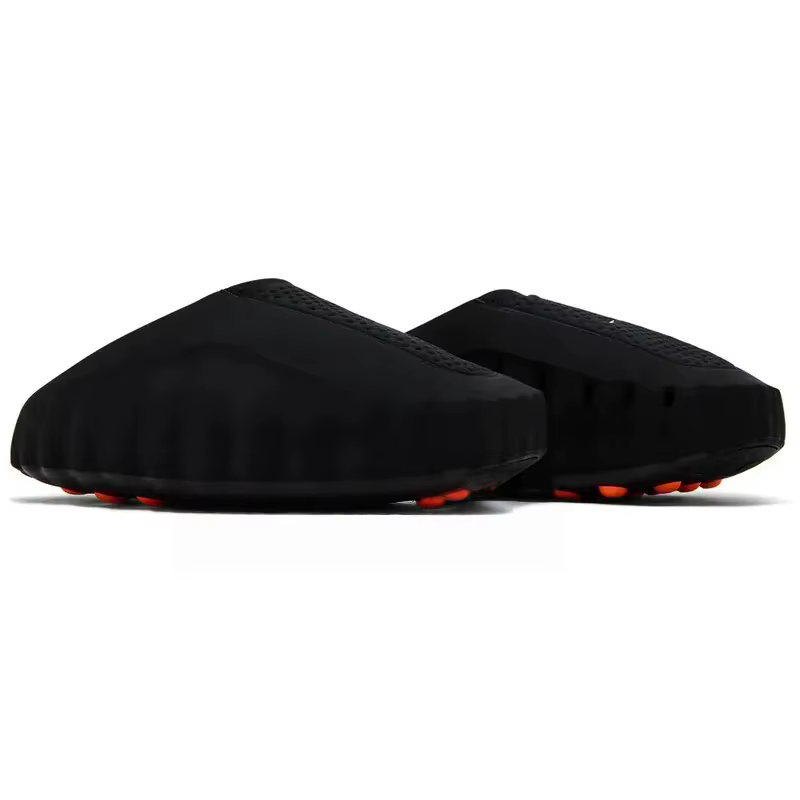 Claquettes de confort Rubber Tech 001, Chaussures de course Running Bone White Red Black Light Smoke