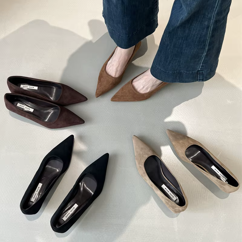 Chaussures de printemps 2026 pour femmes, escarpins fins à talons bas, élégants en daim, à bout poin