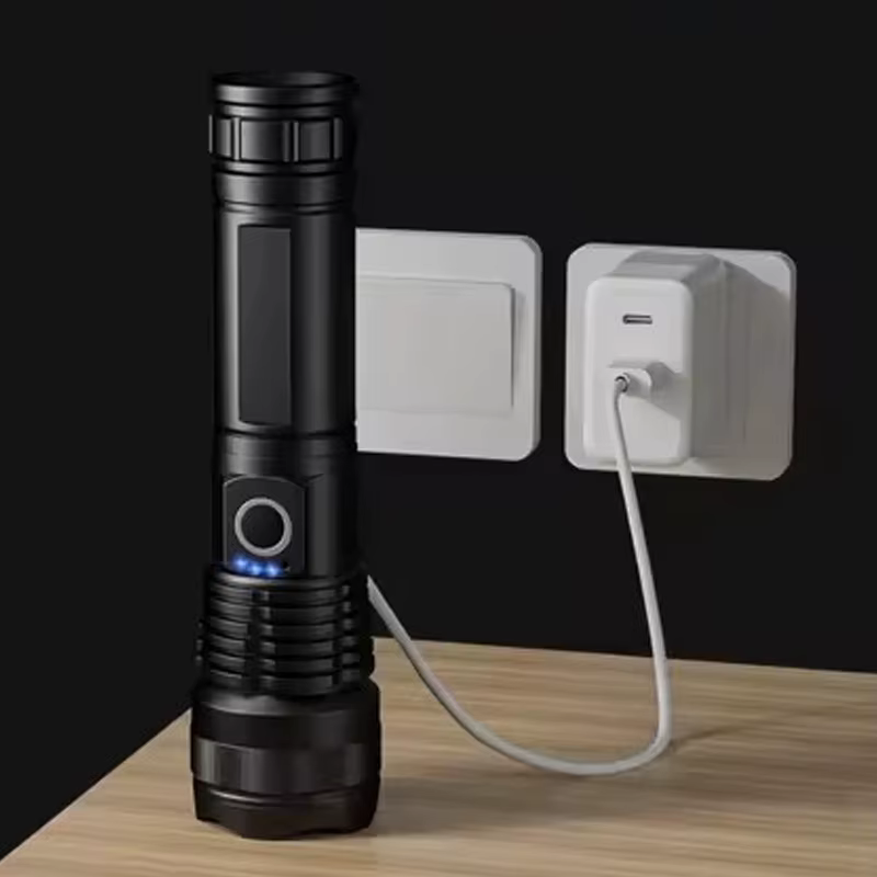Dullantern-Lampe de poche LED aste avec chargement USB, lampe de poche ultra injuste, haute puissanc
