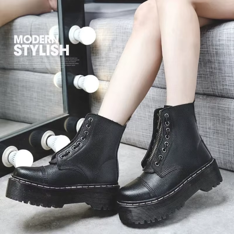 Bottes de moto style punk britannique à 8 trous : Portées de deux façons, plateforme épaisse avec fe