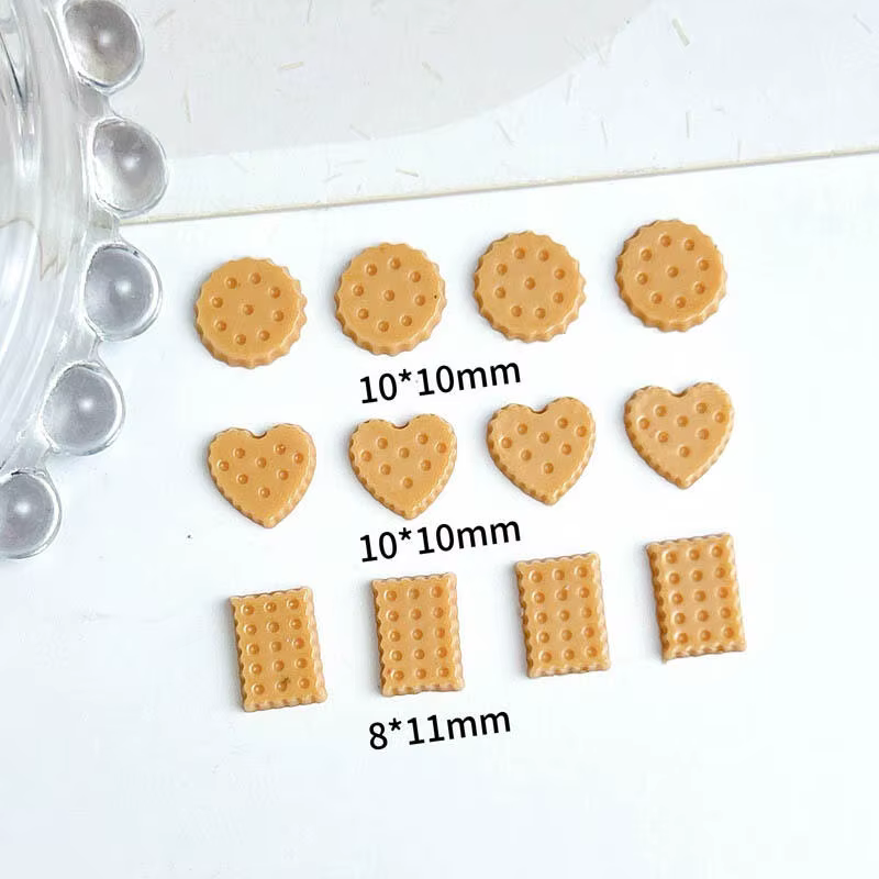 Biscuits ronds en forme de cœur lumineux, 50 pièces, décorations pour Nail Art, trou en résine 3D, B