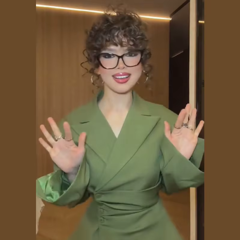 Ensemble blazer plissé cintré à boutons pour femme 2026 – Veste de bureau à épaulettes et revers, pa