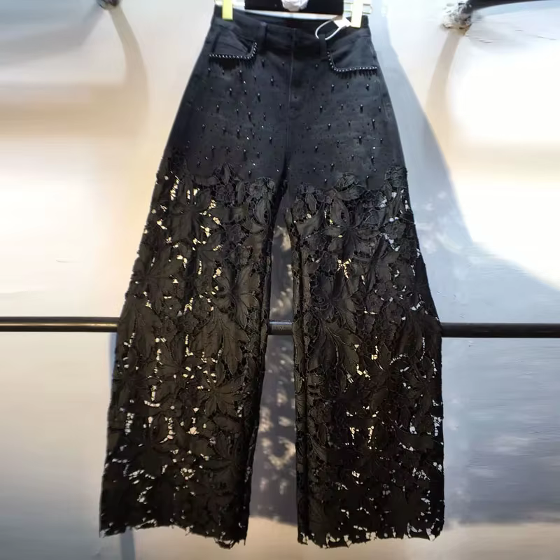 Nouveau été Denim Patchwork crochet fleur dentelle creuse jambe droite jambe large pantalon décontra
