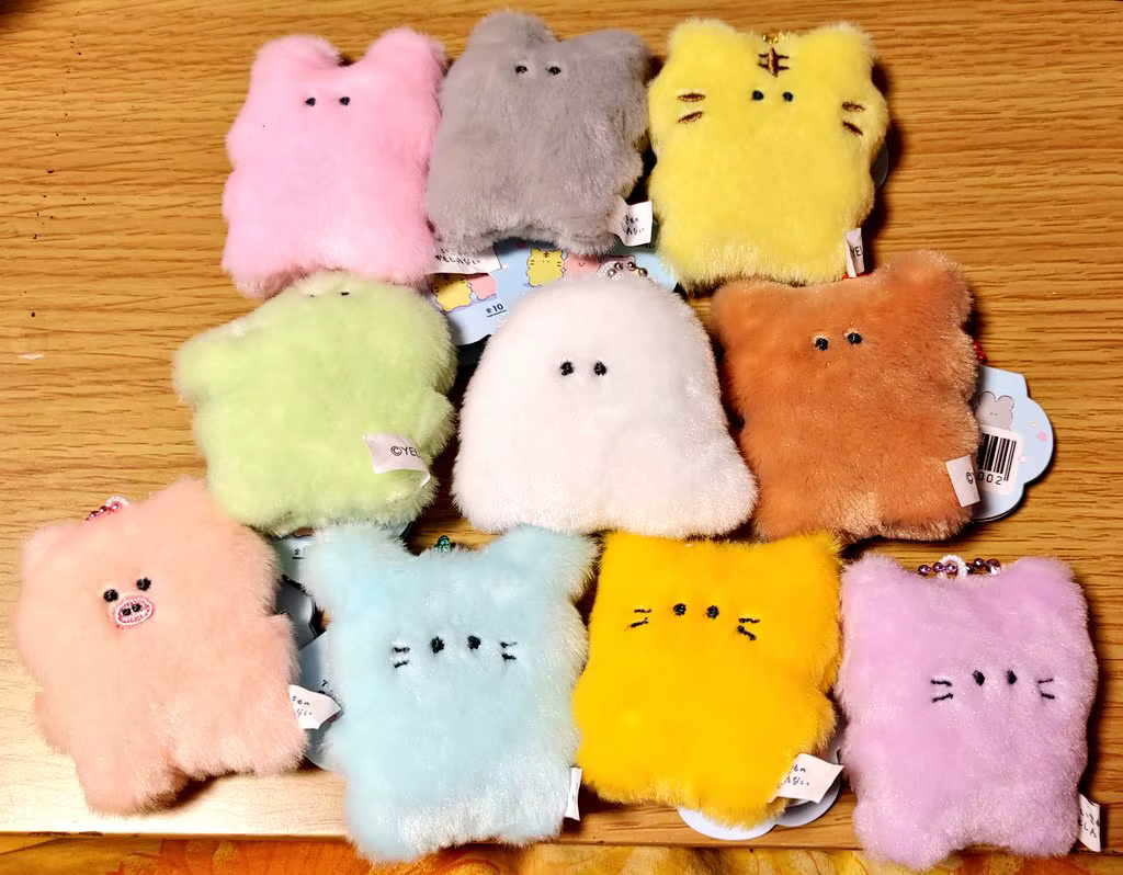 Yell world-Pendentif de poupées en peluche, chaîne continent, attrape-ovni, peut être vivant, mais i