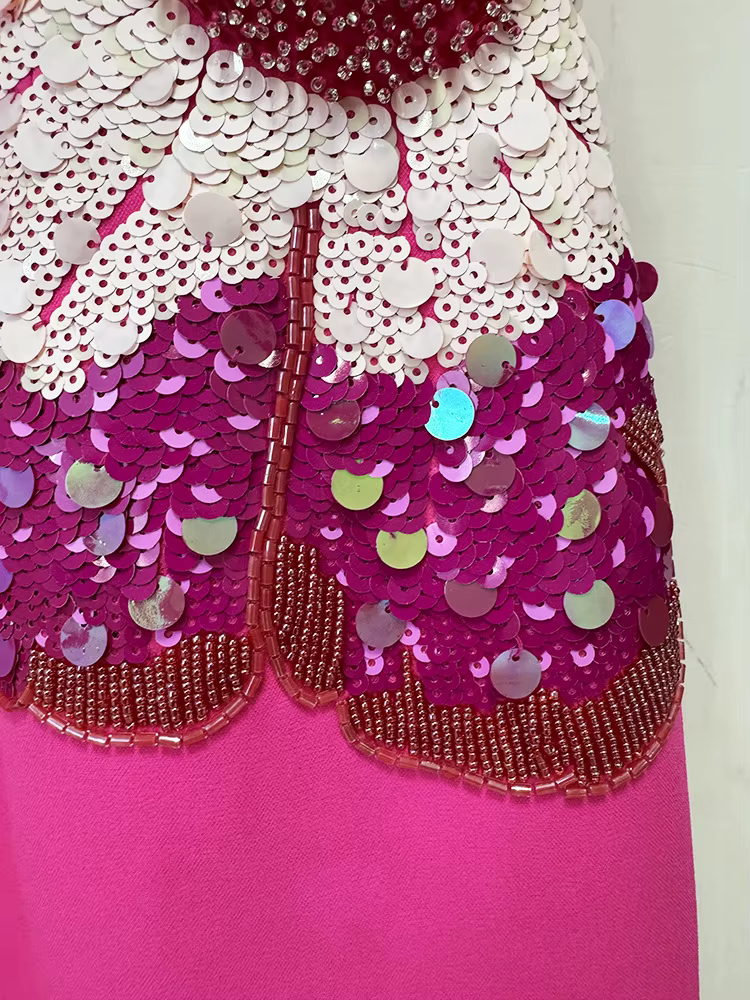 HIGH STREET Nouveauté 2026 Robe midi à manches courtes pour femme, de créateur, ornée de perles et d
