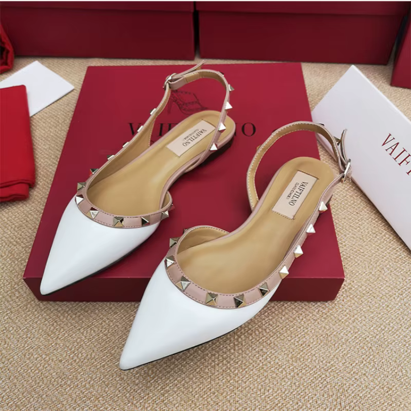 Chaussures pour femmes de haute qualité 2025 chaussures plates en cuir de luxe à la mode sandales po