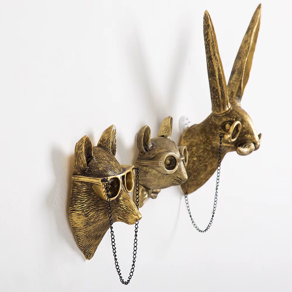 Pendentif Animal en résine Bronze Antique, tête de cerf doré, crochet de rangement mural, accessoire