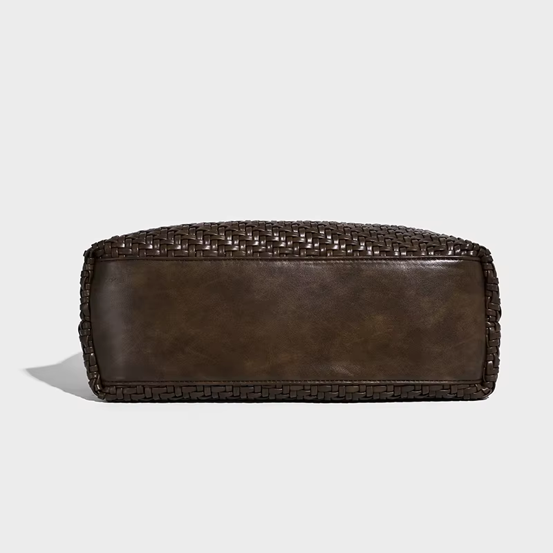 2025 Nouveau In Vintage Grande Capacité Underarm Épaule Livraison rapide main Weave Composite sacs f