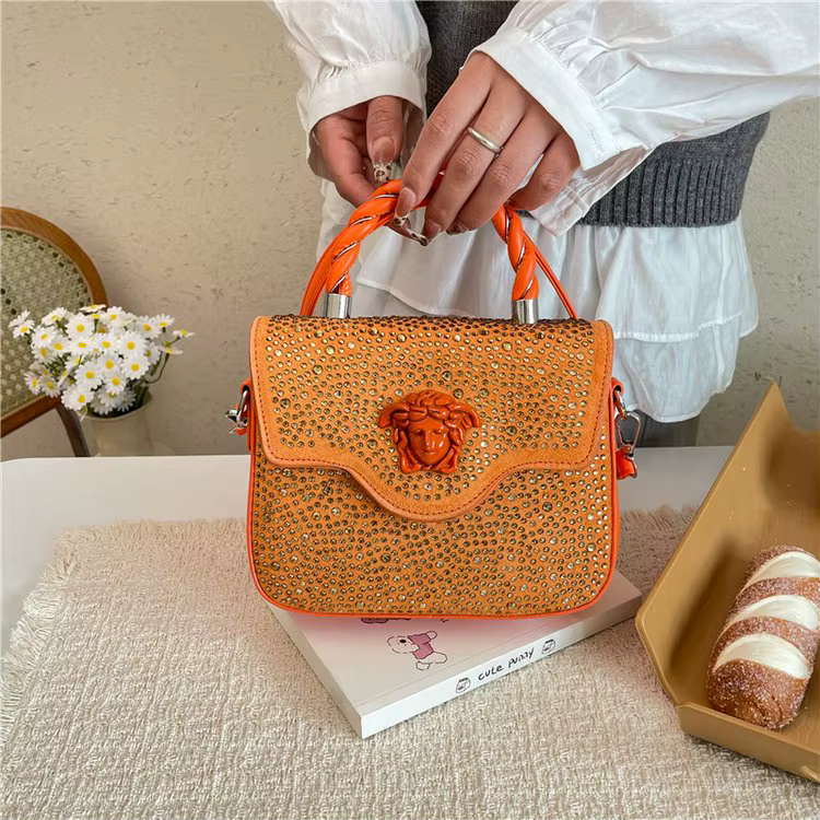 Sac bandoulière vintage en cuir pour femme – Sac à main tendance de créateur, petit sac carré à l'ép