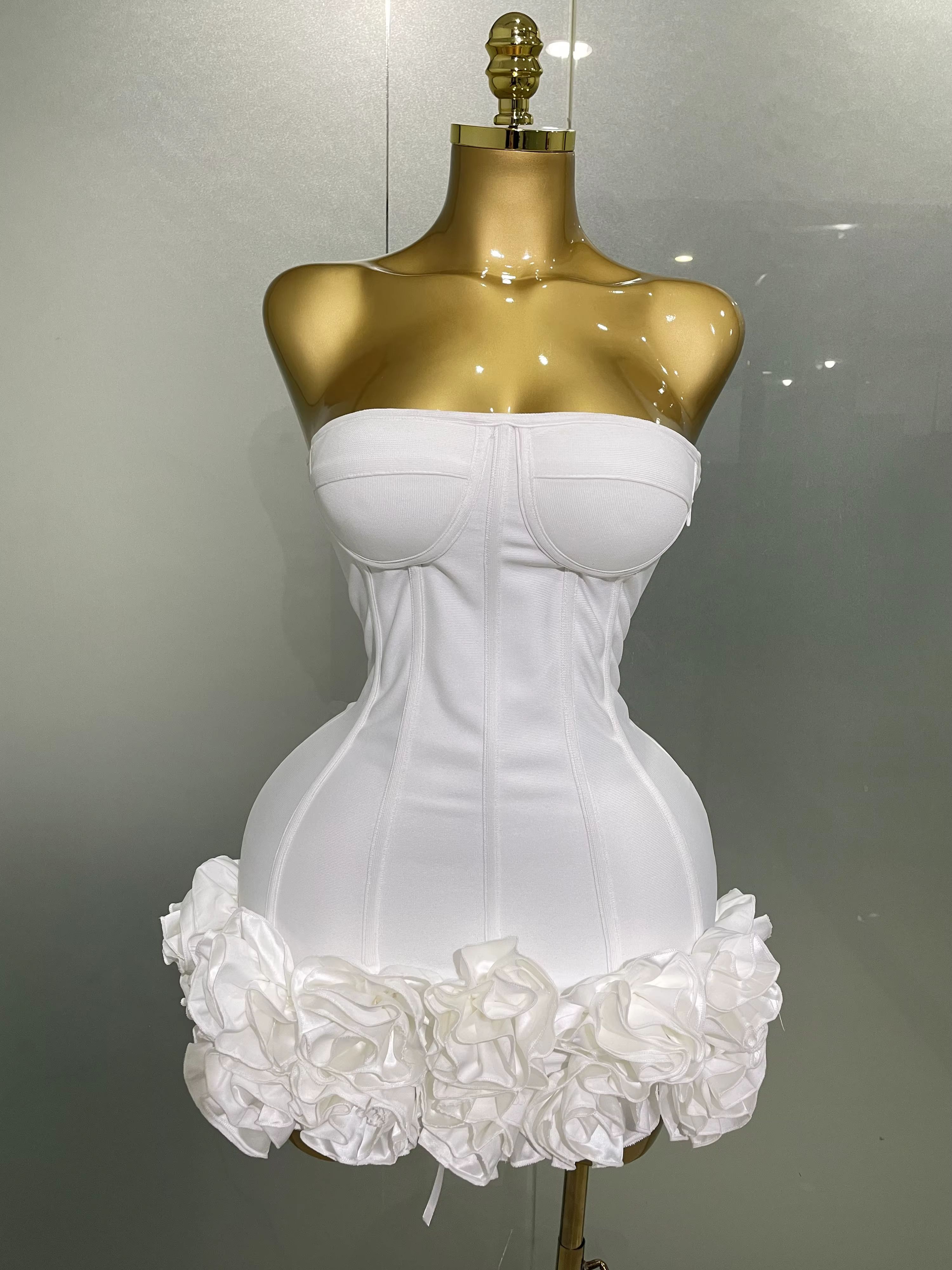 Robe de soirée à bandes pour femmes, sans bretelles, moulante, fleurs, Mini célébrité, Sexy, robes d