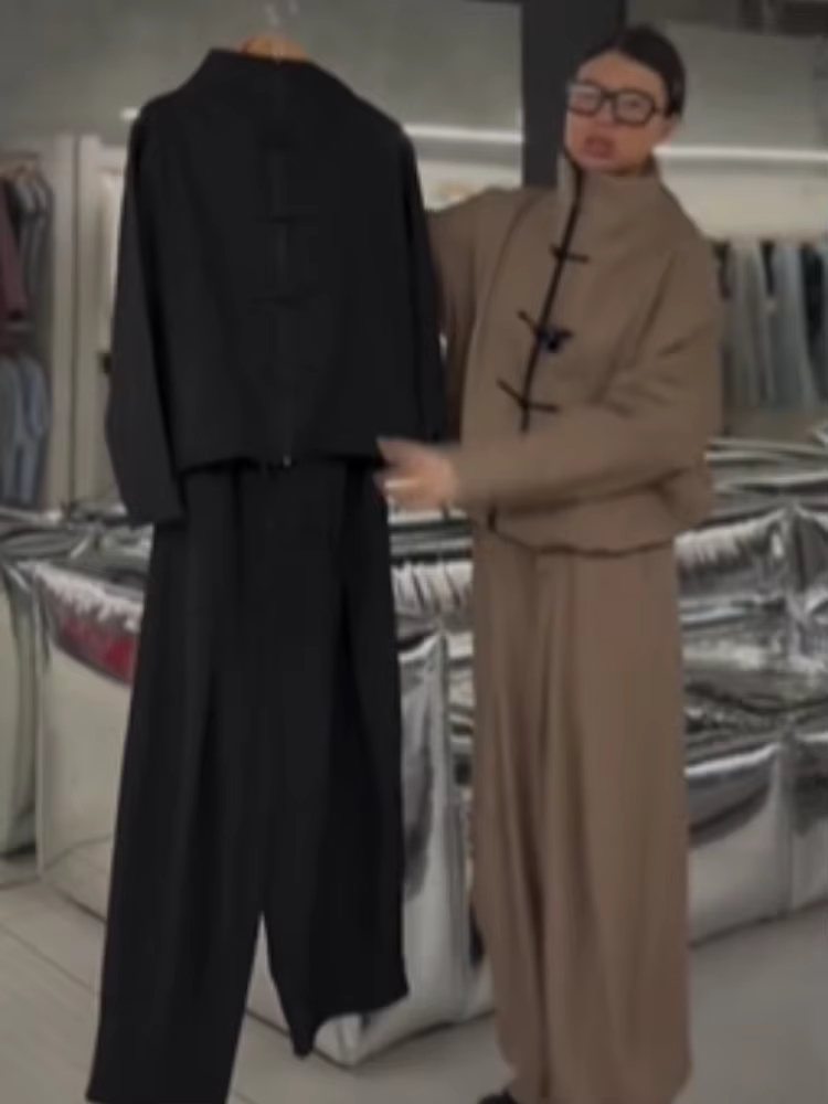 Ensembles assortis pour femmes 2026 : Veste unie à col montant et pantalon ample à manches longues a