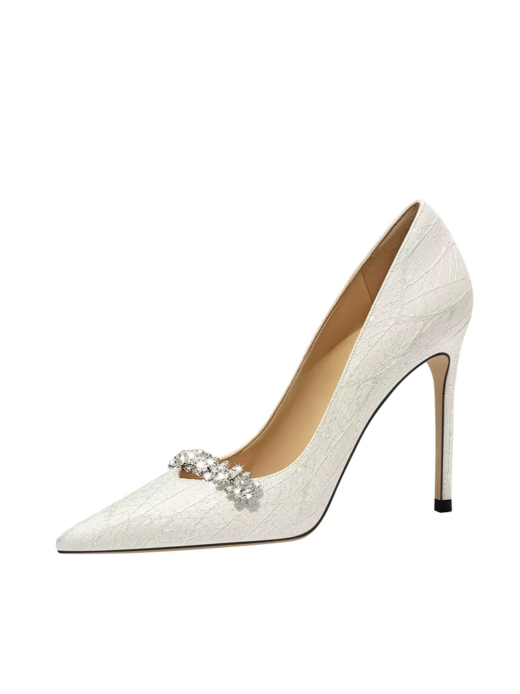 Talons hauts printemps pointu paillettes peu profondes strass chaussures de mariage robe de banquet