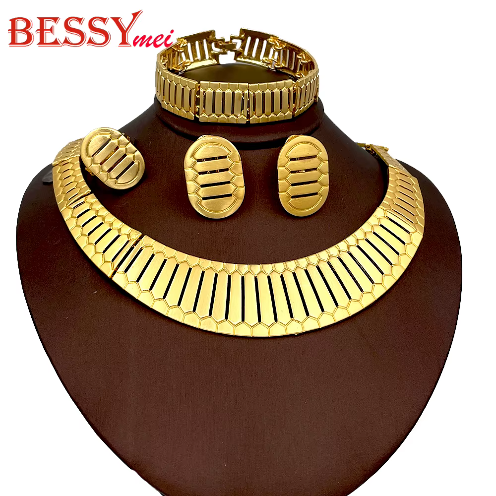 Ensemble de bijoux plaqué or 18 carats de Dubaï, collier, boucles d'oreilles, bracelet et bague de l