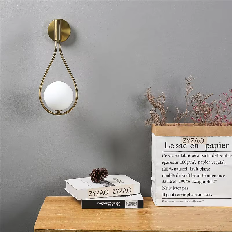 Applique murale boule de verre en métal moderne lampes murales simples nordiques pour salon chambre