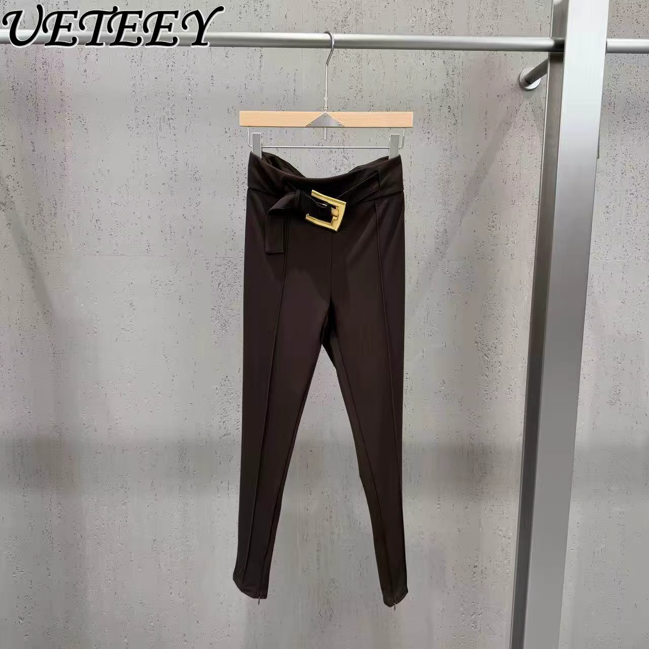 Nouveau pantalon décontracté noir taille haute amincissant pour femme, collection Printemps 2026, av