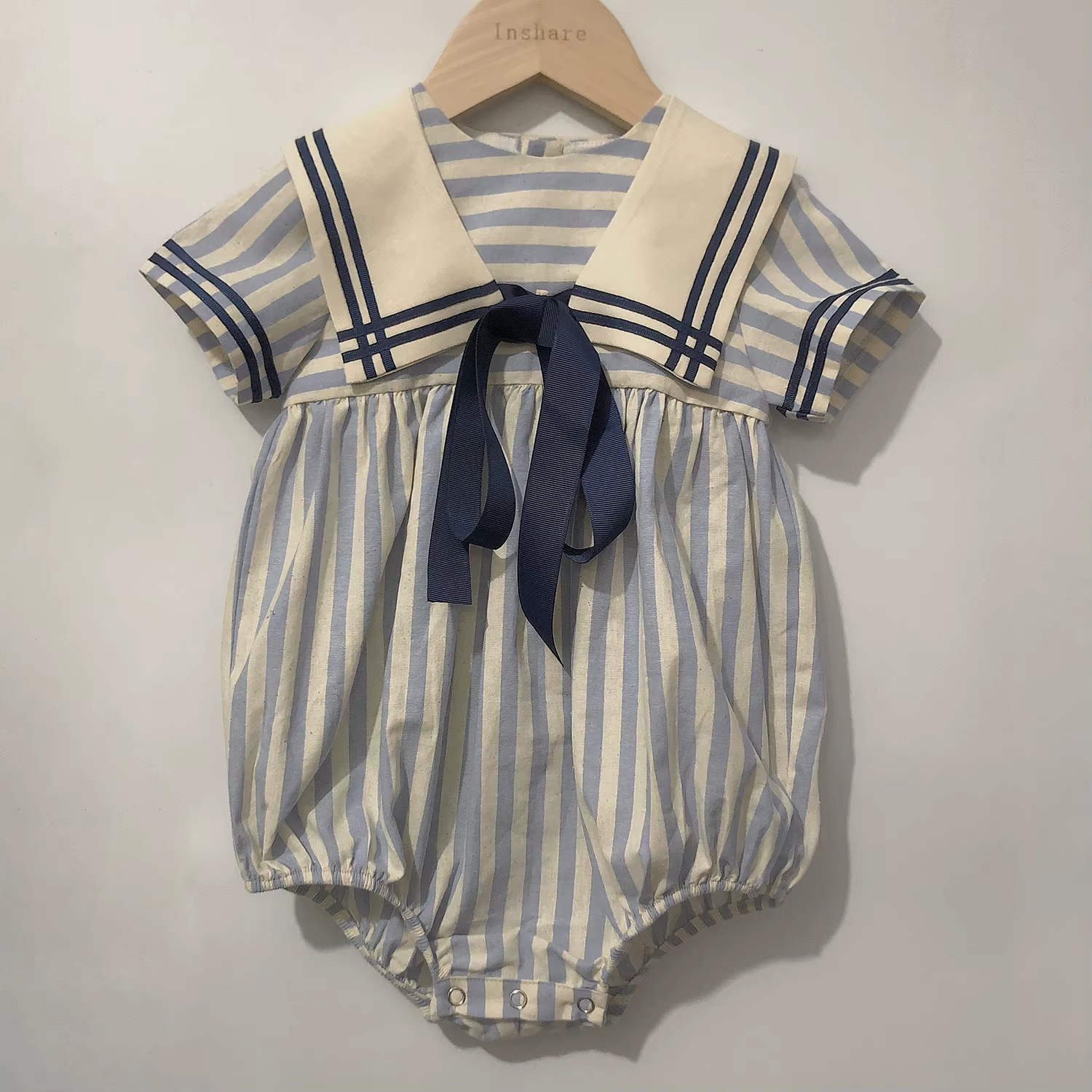 Vêtements Boutique pour bébés garçons et filles, barboteuse à rayures bleues et bleu marine, tenue V