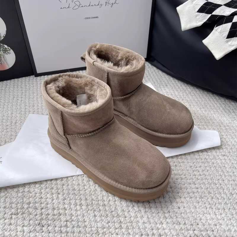 Bottes de neige classiques à semelles épaisses pour femme, bottes courtes chaudes en fourrure de mou