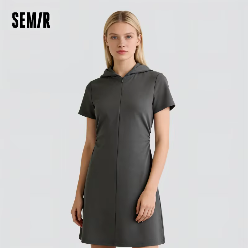 Robe Femme Semir à Capuche 2026 Effet Deux Pièces Coupe Ajustée Taille Plissée Style Urbain Décontra